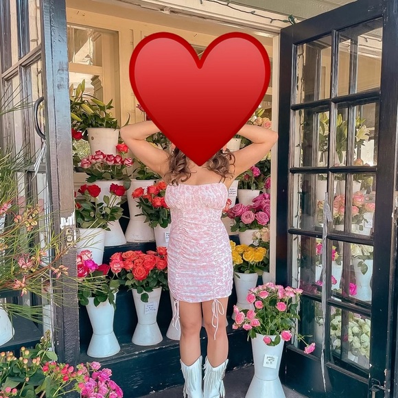 Floral Pink Ruched Dress - Picture 3 of 3